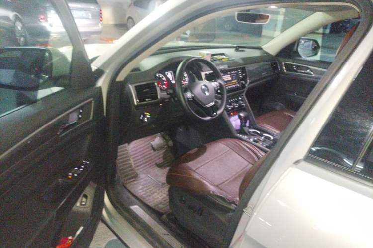 Used Volkswagen Teramont 2017 380TSI Four-Wheel Drive Comfort Edition Driver Seat