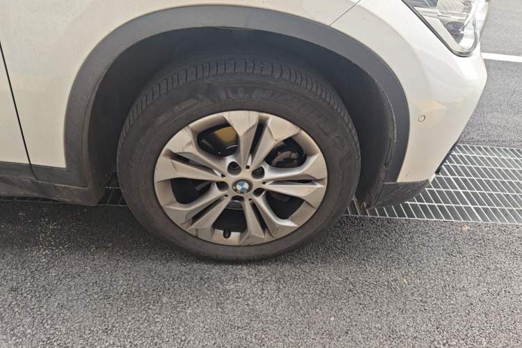 Used BMW X1 2016 sDrive18Li Premium Edition
