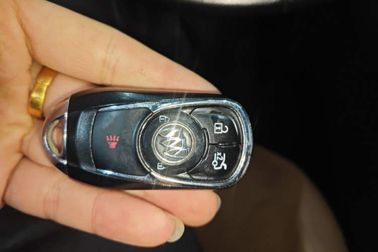 Used Buick Regal 2017 20T Luxury Model