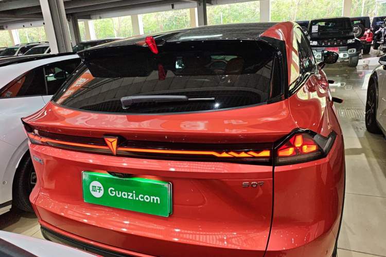 Used Deepal S07 2024 215Max Qiankun Intelligent Driving ADS SE Range-Extended Version
