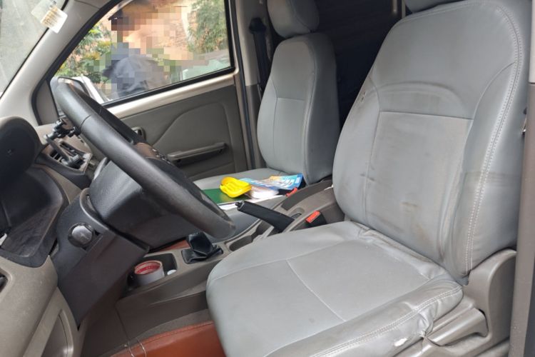 Used Wuling Rongguang V 2019 1.5L Van - Utility Model
