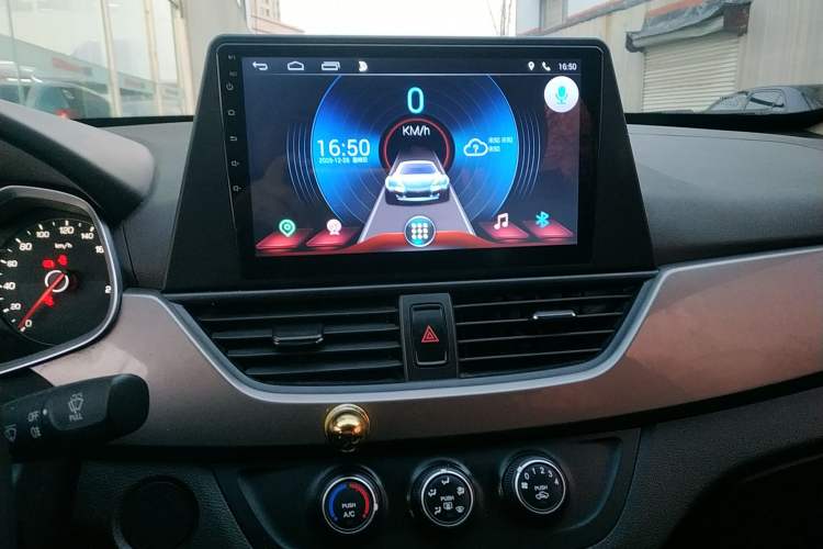 Used Baojun 310W 2017 1.5L Manual Comfort Version China V