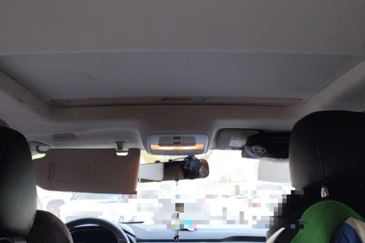 Used Roewe Ei5 2018 Internet Luxury Edition Headliner