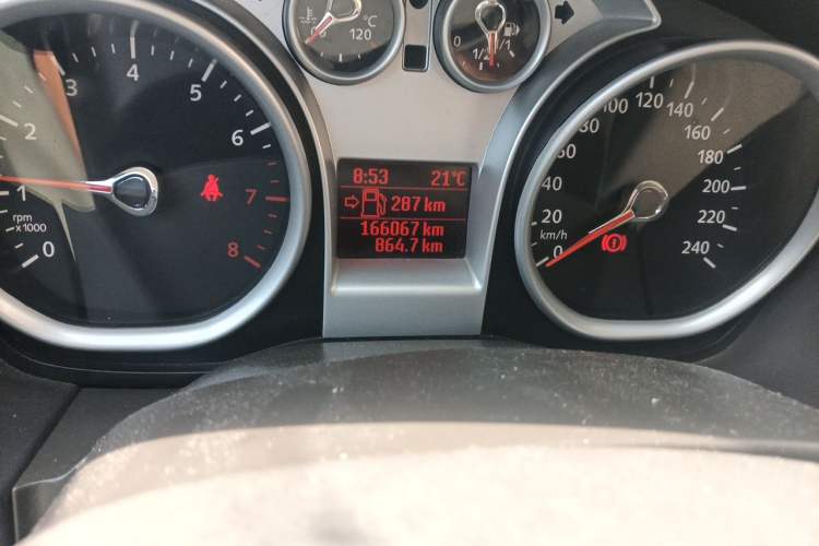 Used Ford Focus 2013 Hatchback Classic 1.8L Manual Fashion Edition
