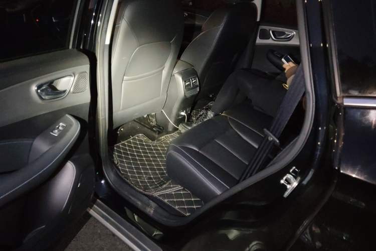 Used Roewe RX5 2020 PLUS 300TGI Automatic Ali National Trend Flagship Edition