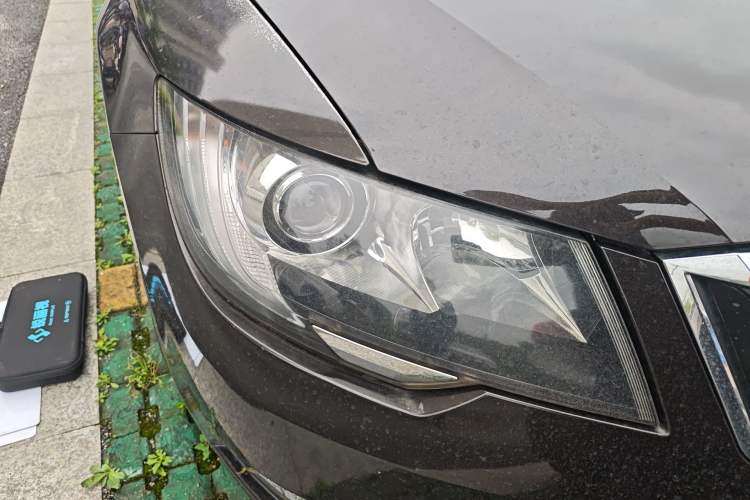 Used Skoda Superb 2013 1.8TSI Automatic MingShi Edition Right Front Headlight