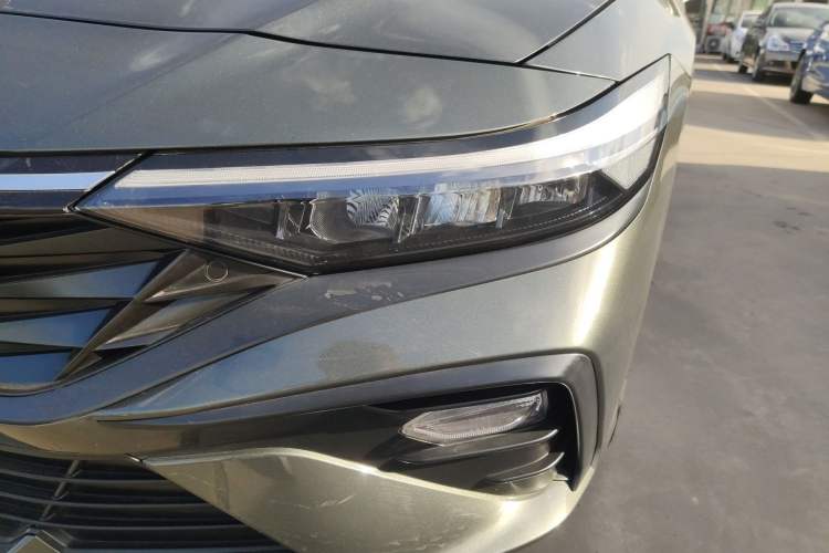 Used Hyundai Elantra 2023 1.5L CVT GLX Elite Edition Left Front Headlight