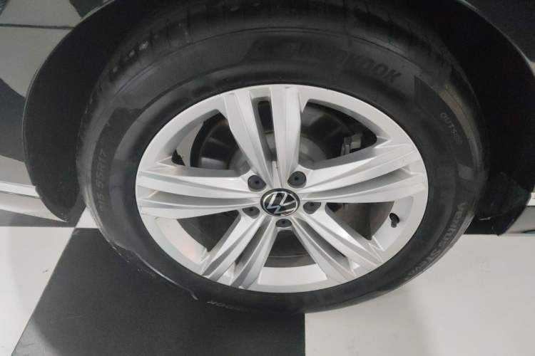 Used Volkswagen Magotan 2023 2 Million Units Limited-Edition 280TSI DSG Comfort Version