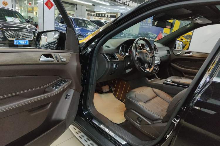 Used Mercedes-Benz GLE 2019 GLE 320 4MATIC Luxury Collection Edition