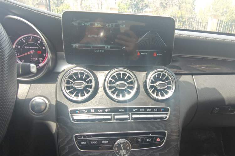 Used Mercedes-Benz C-Class 2016 C 200 L Sport Edition
