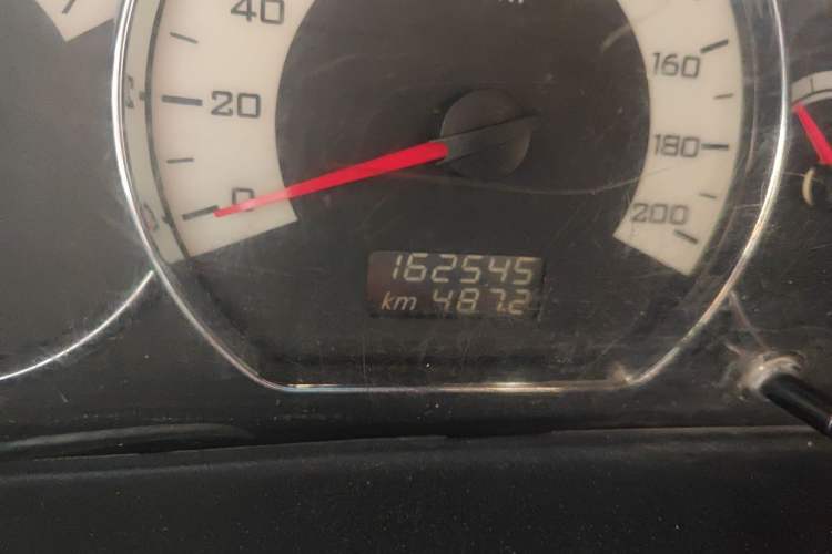 Used Wuling Hongguang 2014 1.2L S Comfort Model China IV
