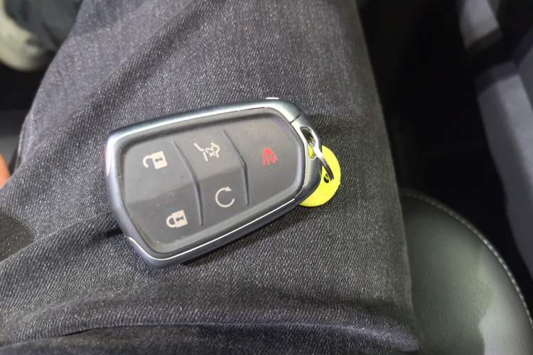 Used Cadillac XT5 2021 28T Luxury Model Vehicle Key