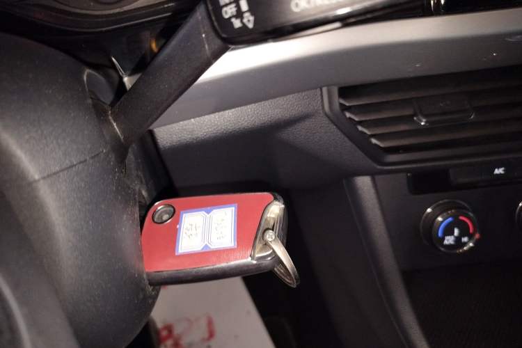 Used Volkswagen Bora 2019 1.5L Automatic Fashion Model