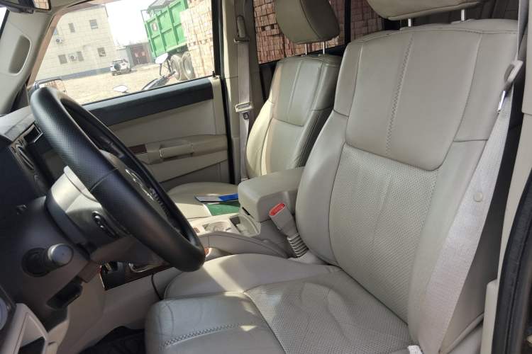 Used Jeep Commander Classic 2007 5.7