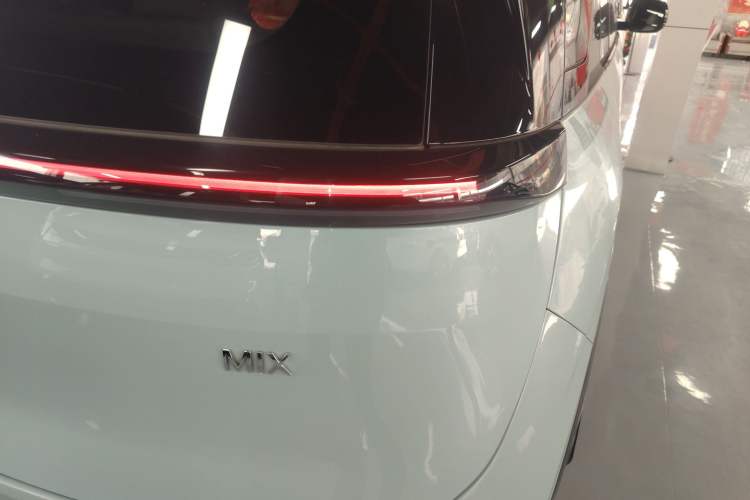 Used Zeekr MIX 2025 Long-Range Intelligent Driving Edition
