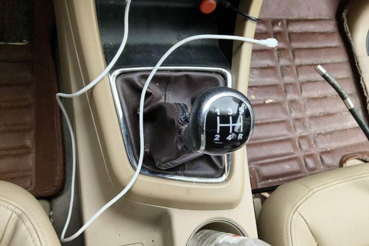 Used Baojun 730 2014 1.5L manual luxury trim 7 seats