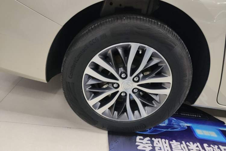 Used Buick GL8 2020 ES Land Cruiser 653T Luxury Edition