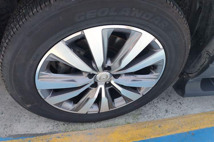 Used CHANGAN CS95 2017 2.0T Two-Wheel Drive Zhitu Edition