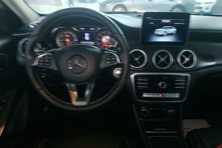 Used Mercedes-Benz GLA 2018 GLA 200 Sport Edition