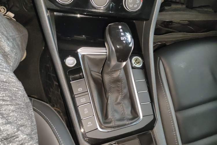 Used Volkswagen Sagitar 2022 280TSI DSG Flyover Edition