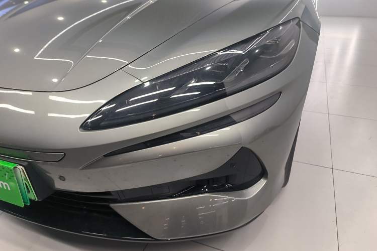 Used Denza Z9GT 2024 1100 Four-Wheel Drive Max Edition