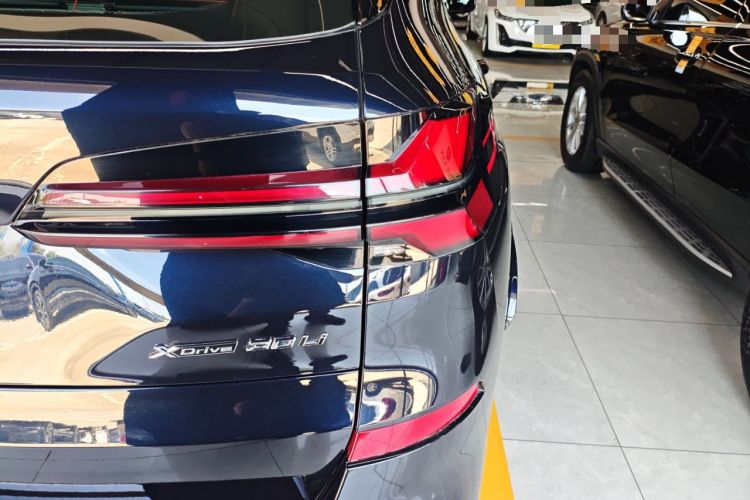 Used BMW X5 2025 Model, xDrive 30Li Prestige M Sport Night Package
