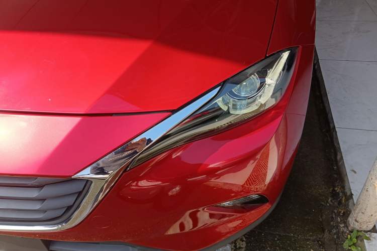 Used Mazda CX-4 2018 2.0L Automatic Two-Wheel Drive Blue Sky Dynamic Version China V Standard
