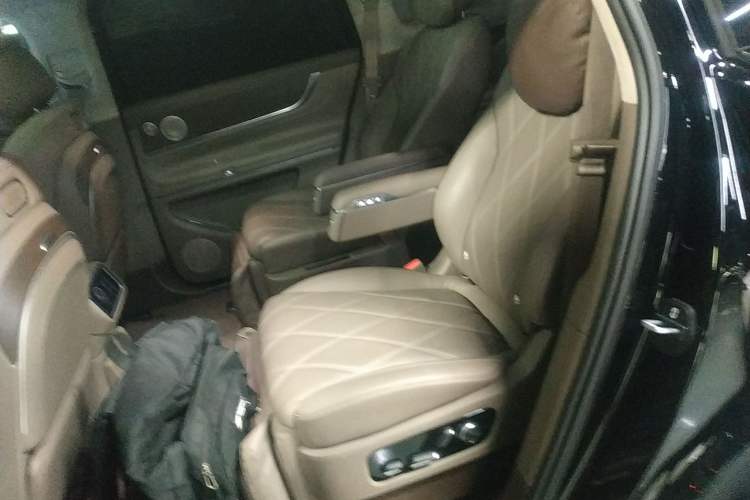 Used Hima AITO M9 2025 Extended-Range Max Version 52 kWh 6-Seater Edition