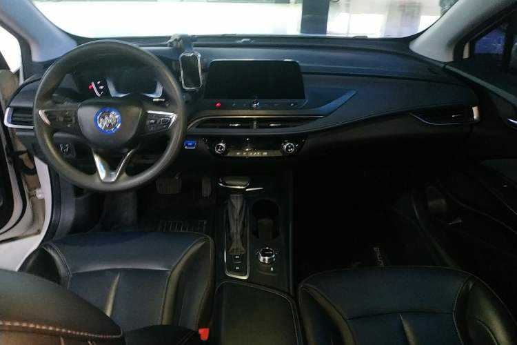 Used Buick Velite 6 2019 Connected Fashion Model Custom Edition