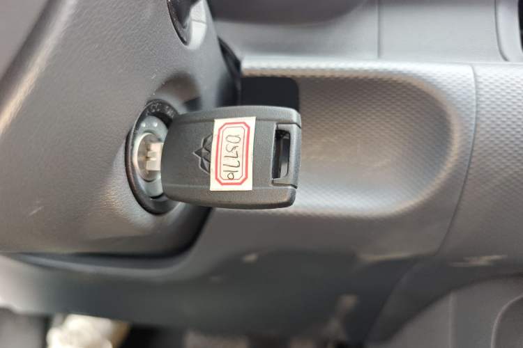 Used Wuling Hongguang New Energy 2024 All-Electric Model 300KM Standard Version