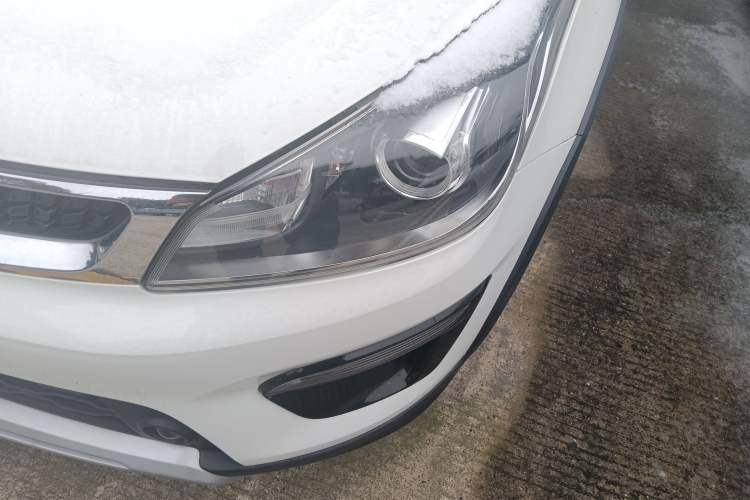 Used Kia KX Cross 2018 1.6L Automatic Dynamic Sunroof Version
