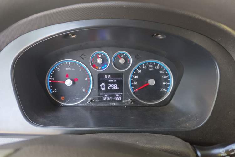 Used Foton Toano 2021 2.0T Manual Tongtu Long-Wheelbase Mid-Roof 3-Seater 4F20TC3
