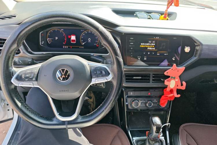 Used Volkswagen Tacqua 2020 1.5L Automatic Yue