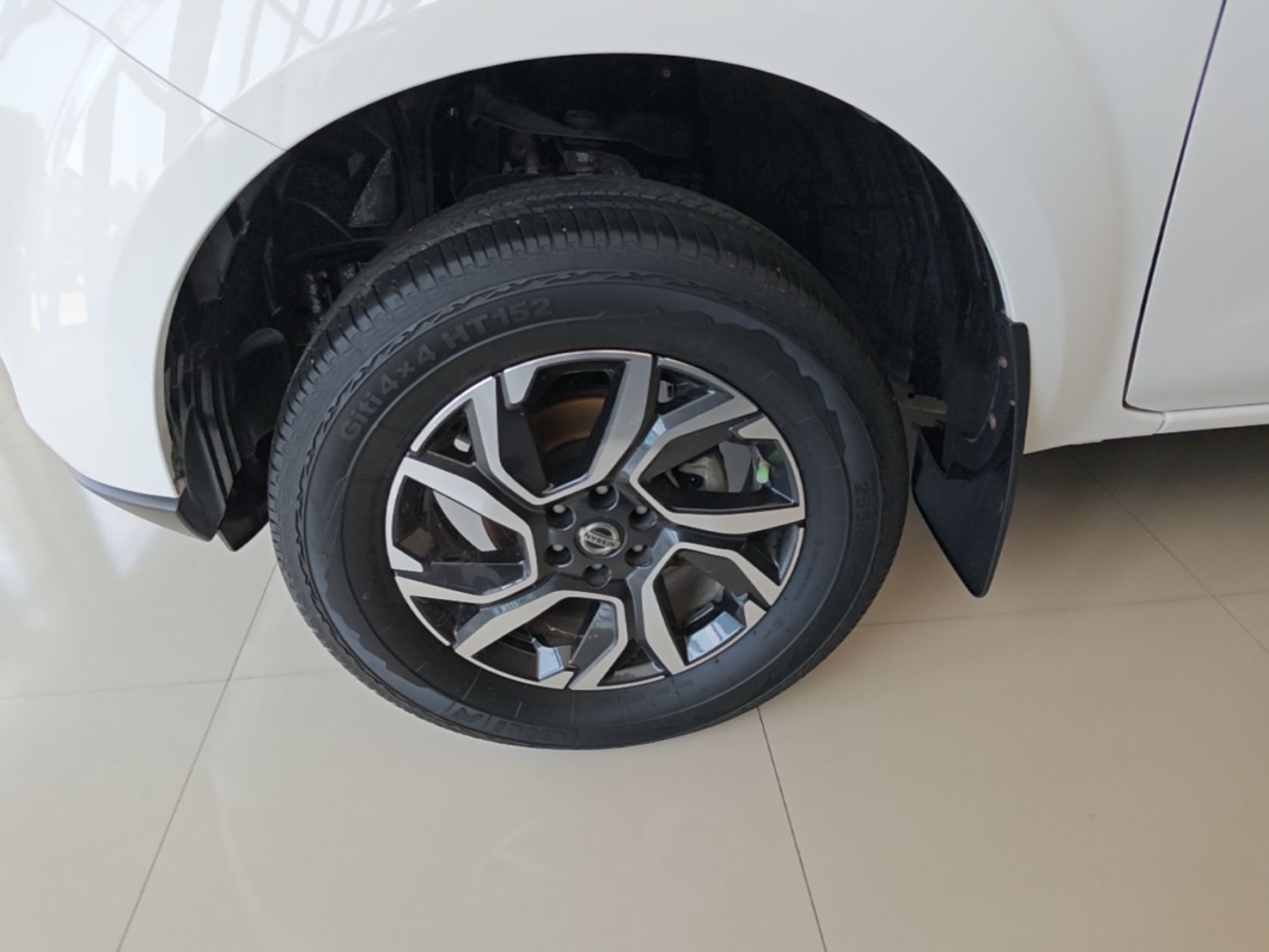 Dongfeng Ruichi 7 2022 2.0T Automatic Two-Wheel Drive Gasoline Standard Version with Long Cargo Bed 4K31 — снимка 10