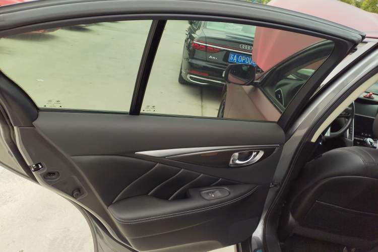 Used Infiniti Q50L 2018 2.0T Comfort Edition China VI Standard