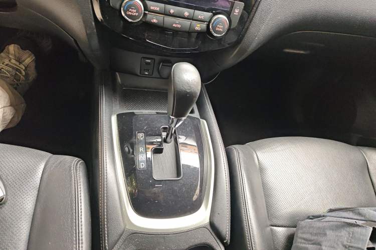 Used Nissan X-Trail 2014 2.0L CVT Comfort Edition 2WD