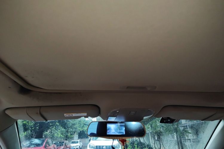 Used Toyota Corolla 2012 Luxurious Edition 1.6L Automatic GL Headliner