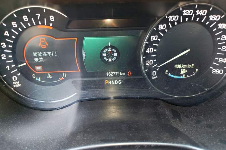 Used Lincoln MKC 2014 2.0T Two-Wheel Drive Deluxe Edition
