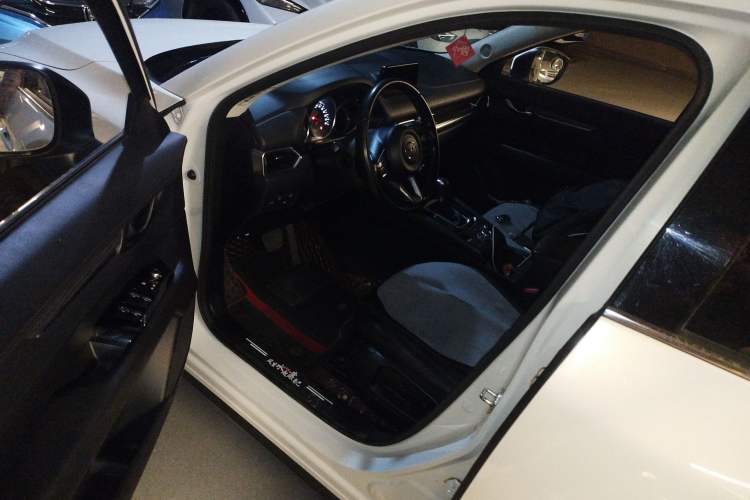 Used Mazda CX-5 2019 Cloud-Controlled Version 2.0L Automatic 2WD Smart Enjoyment Model China VI Standard
