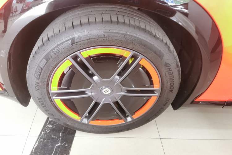 Used Xiaomi Auto YU7 2025 Ultra-Long Range Rear-Wheel Drive Version
