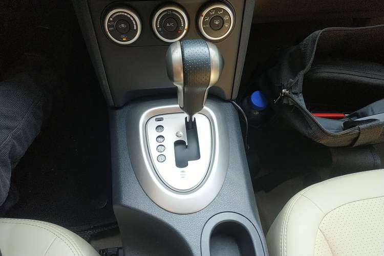 Used Nissan Qashqai 2012 2.0 XV LE CVT 2WD
