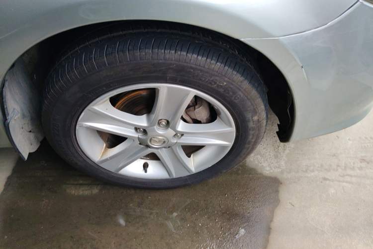 Used Mazda 6 2008 2.0L Automatic Fashion Edition Right Front Wheel Hub