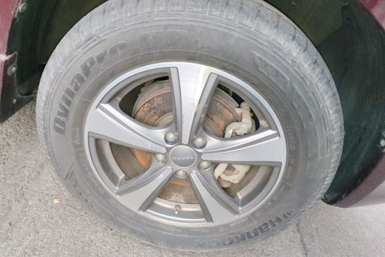 Used Haval H6 2013 Upgraded Model 1.5T Manual Two-Wheel Drive Urban Version