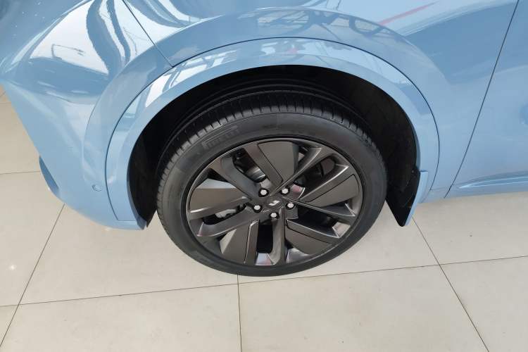 Used Li Auto L8 2023 Pro Model