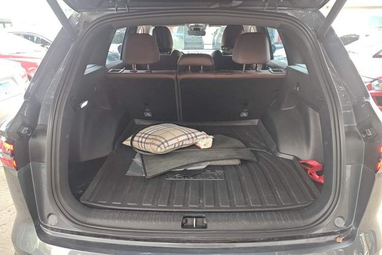 Used Geely Auto Monjaro L 2024 2.0TD High-Power Automatic Two-Wheel Drive Yunqi Version Trunk