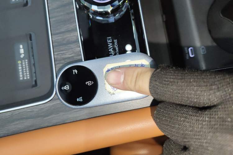 Used Hima AITO M9 2024 Range-Extended Ultra Version 42 kWh 6-Seater Model
