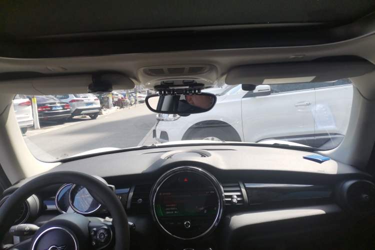 Used MINI 2018 1.5T COOPER Classic Edition
