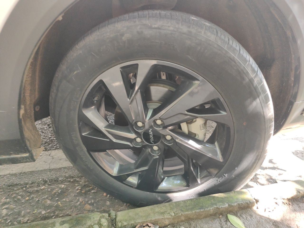 Dongfeng Aeolus AX7 2023 Mach Edition 1.5T DCT Champion Legend Version — снимка 8