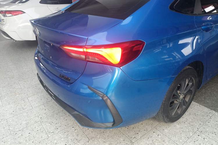 Used Buick Verano 2022 Pro GS Wind-Chasing Edition Right Rear Taillight