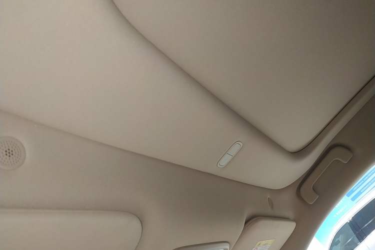 Used Hima AITO M5 2025 Extended-Range Ultra All-Wheel-Drive Version Headliner